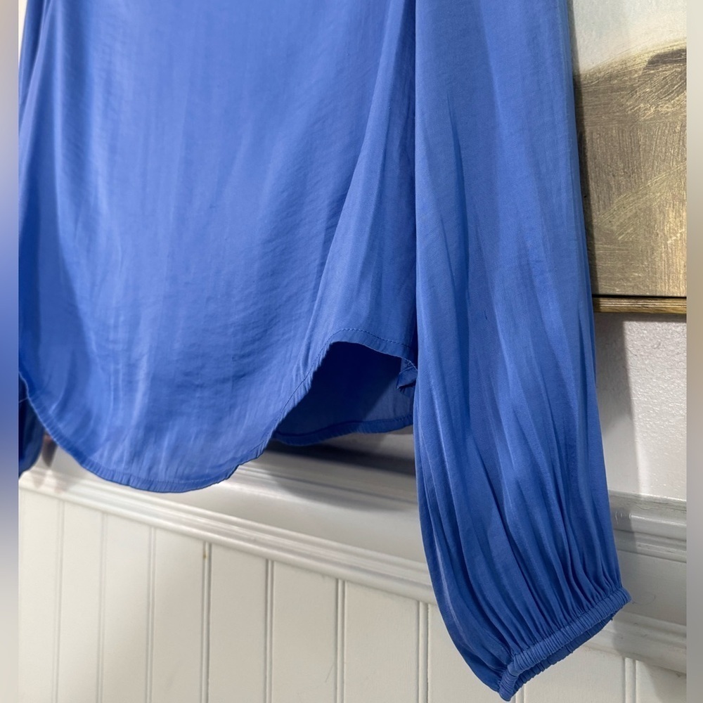 BANANA REPUBLIC Shirred Tie Front Cornflower Blue Blouse Size XS - Picture 7 of 9